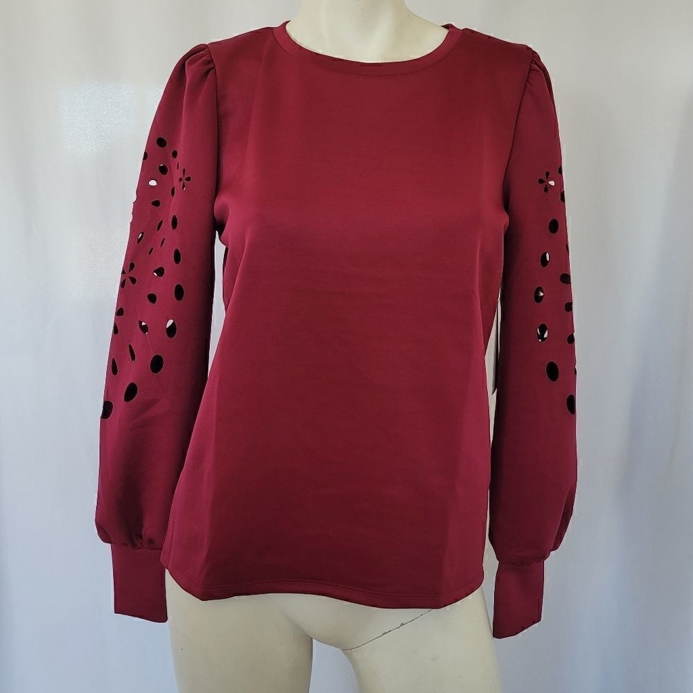 Calligraphie red top   - Picture 9 of 16